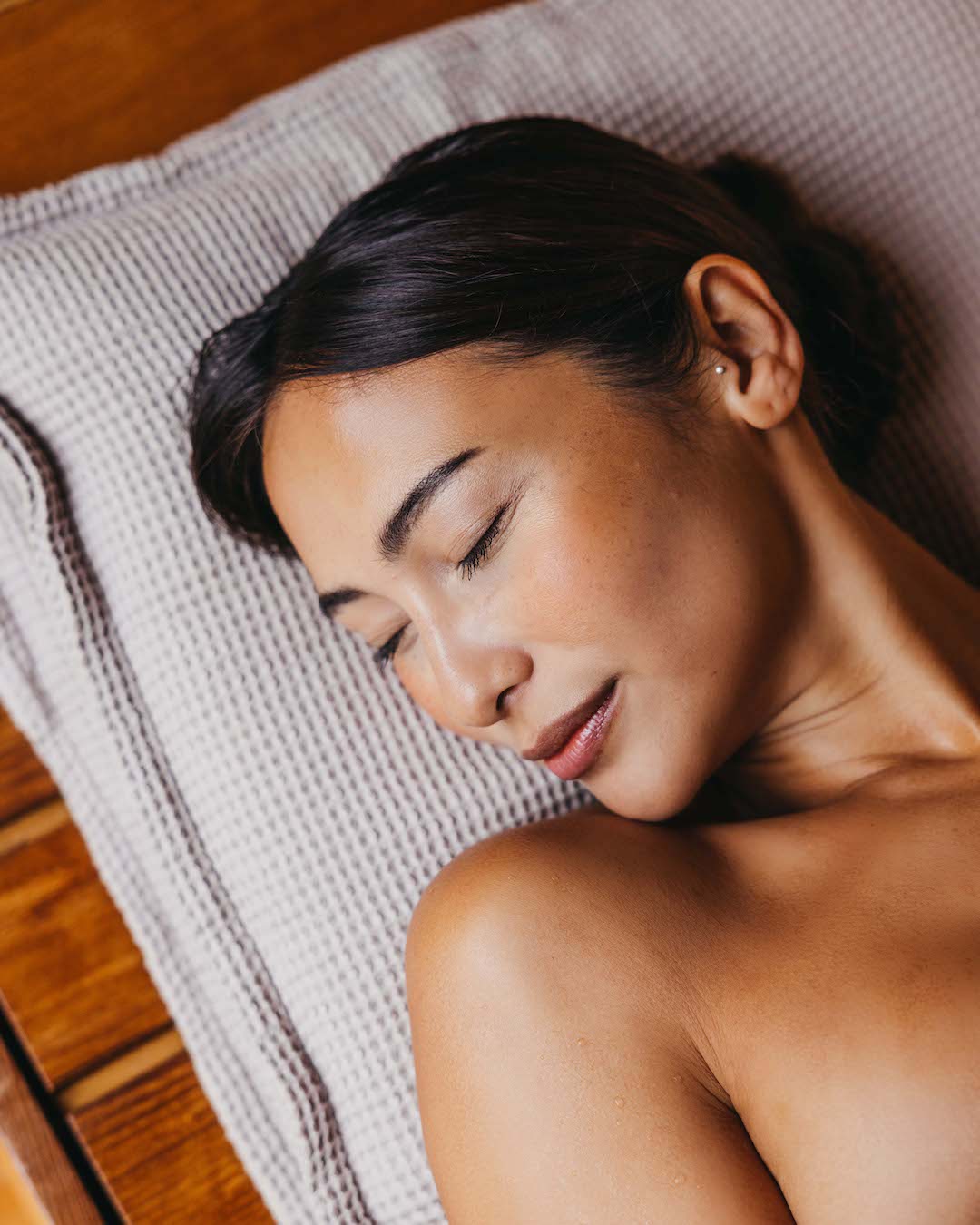 SAUNASOFA Kussen + Badhanddoek